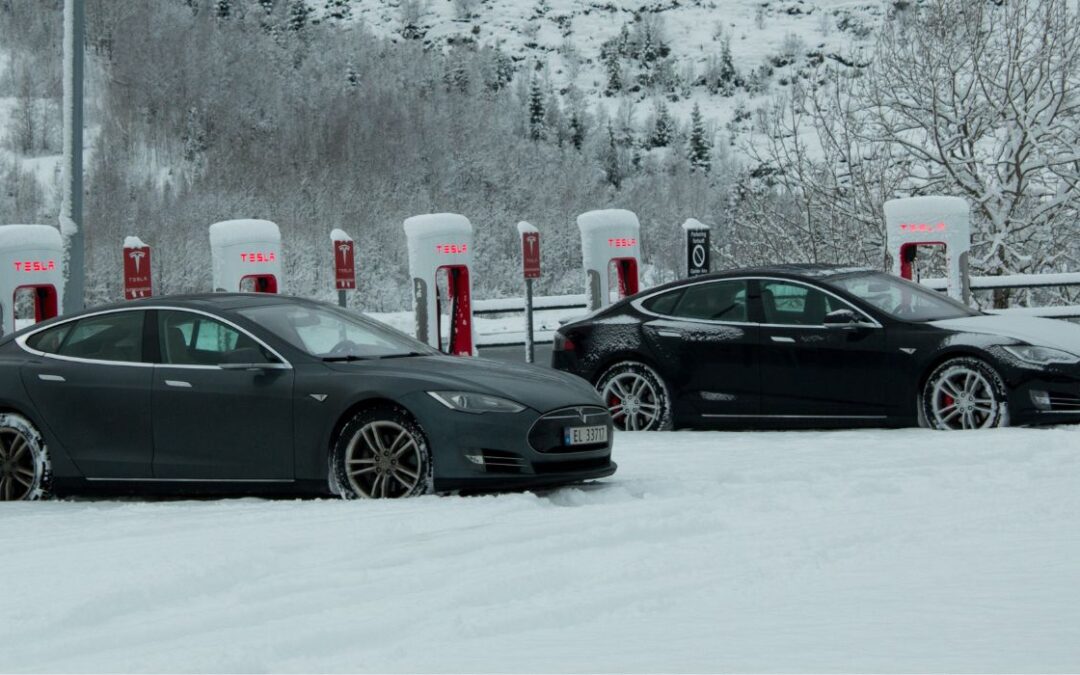 Arctic Cold Leaves Tesla Drivers Stranded