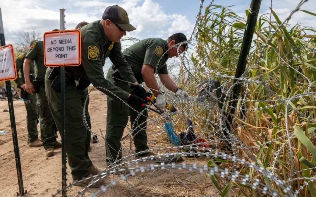 Border Showdown: Will Feds Confront Texas National Guard?