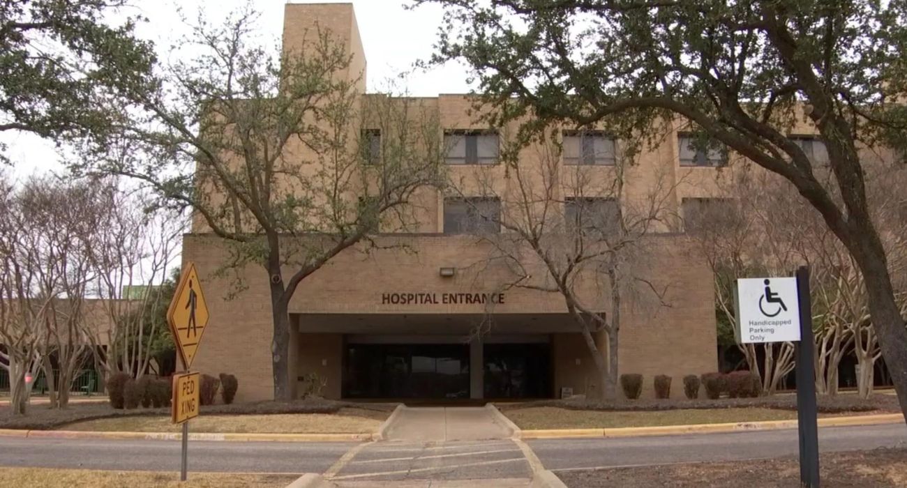 Vacant hospital in Oak Cliff that was purchased to serve as a homeless services center.