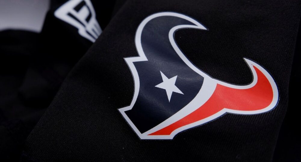 Texans Face Uphill Battle at No.1 Ravens