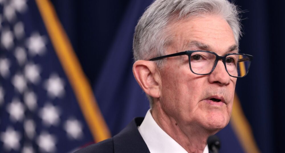 Fed Chair Warns of ‘Unsustainable’ National Debt