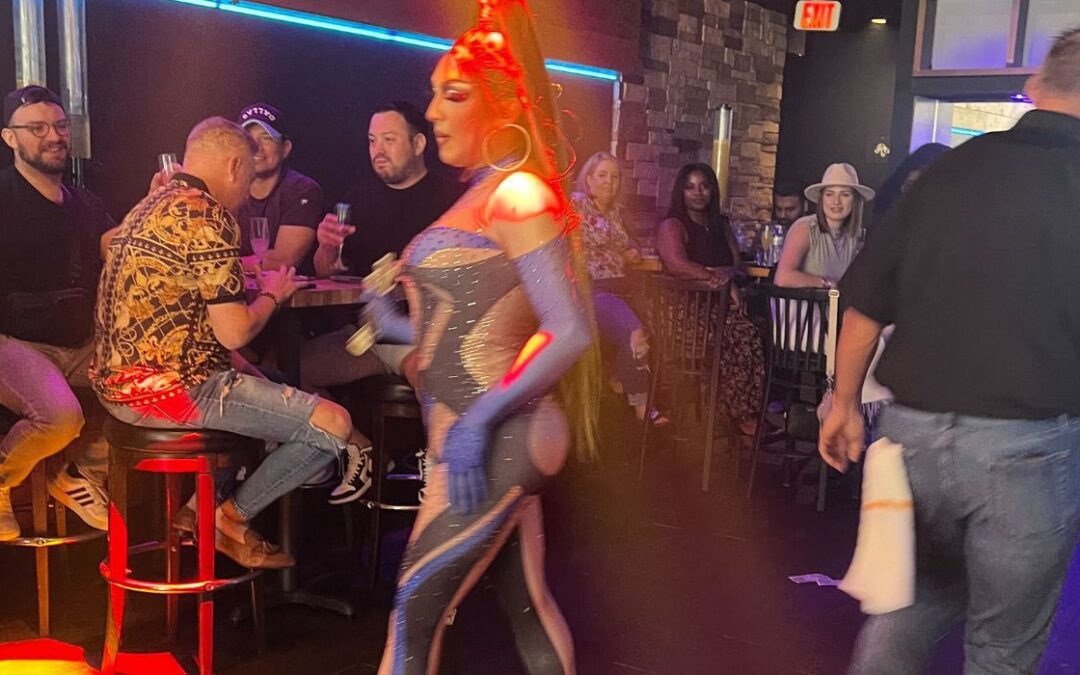 North Texans Pack Local Drag Show