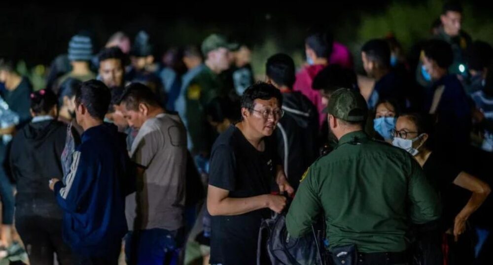 Feds Log Major Spike in Unlawful Chinese Migration