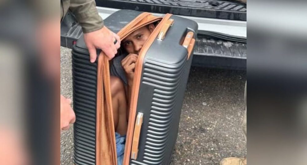 PHOTO: TX Police Find Smuggling Victim Stuffed in Suitcase