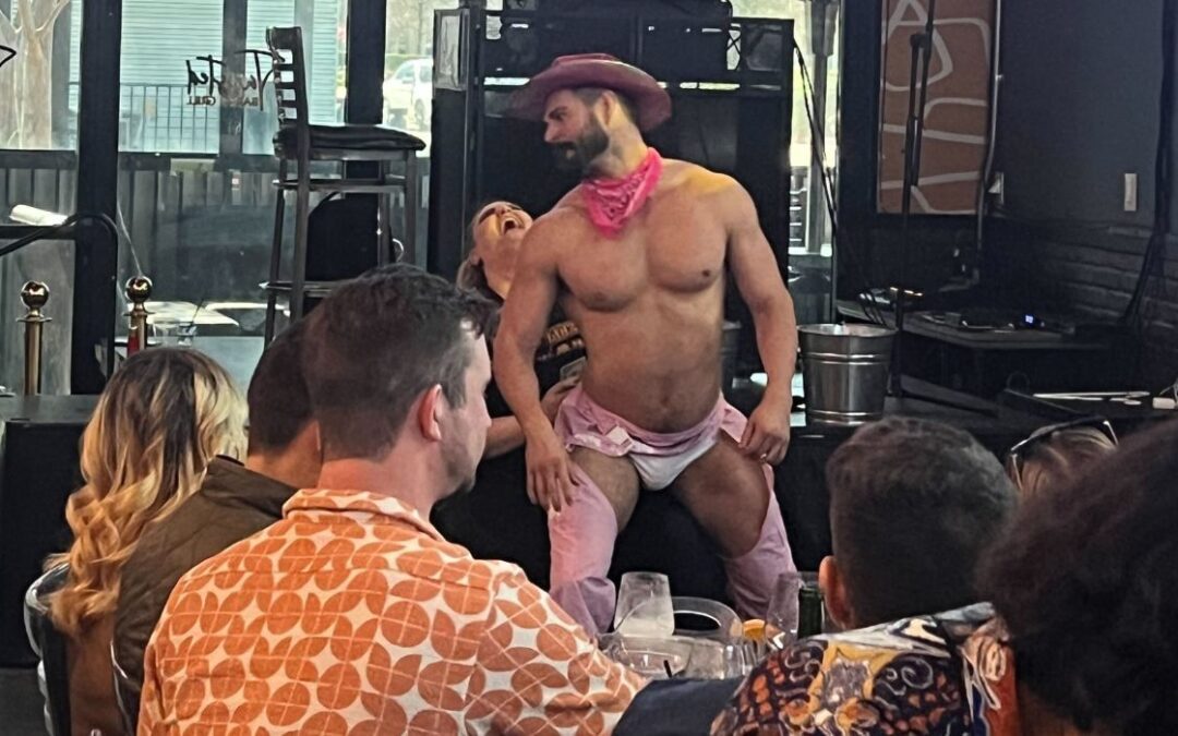 Local Bar Hosts Explicit Drag Show