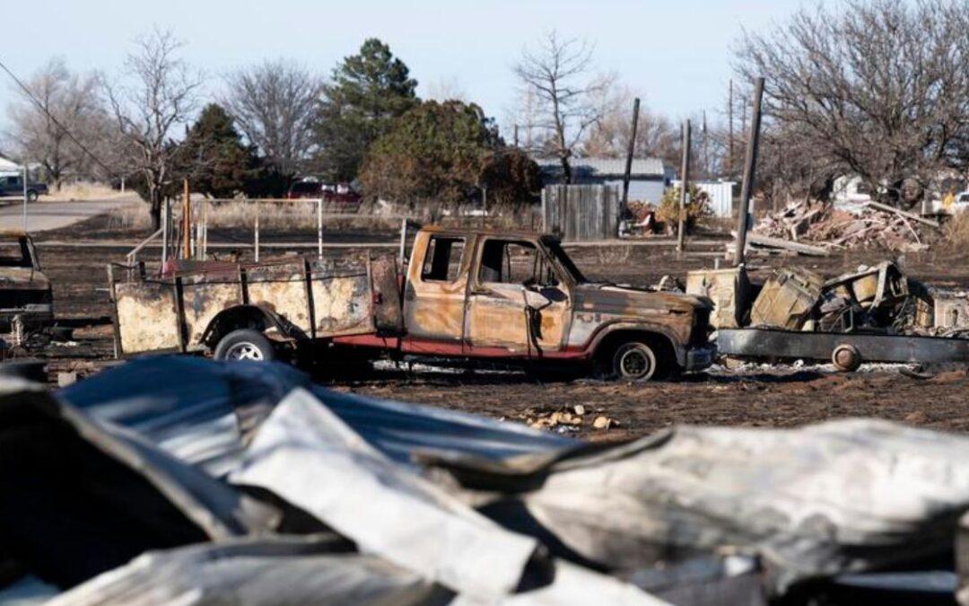TX Panhandle se centra en la limpieza a medida que los incendios disminuyen
