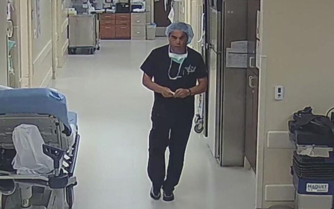 Comienza el juicio contra un médico de Dallas por bolsas intravenosas contaminadas