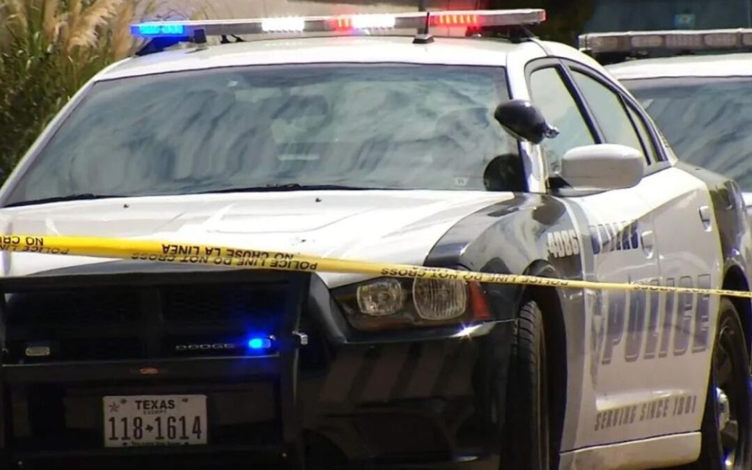 Hombre asesinado en apuñalamiento en el sur de Dallas, sospechoso en libertad