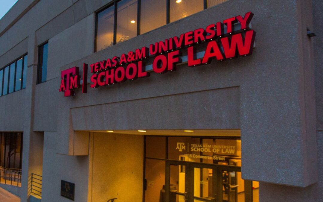 La Facultad de Derecho de Texas A&M asciende en el ranking nacional