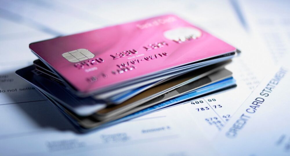 Credit Cards Increasingly Past Due