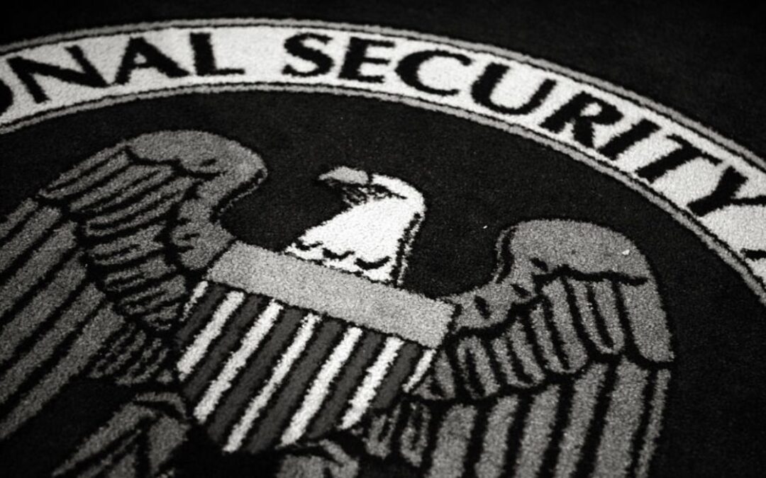 Renovación de FISA: cualquier entidad que brinde algún servicio puede verse obligada a ayudar al gobierno. Espiar