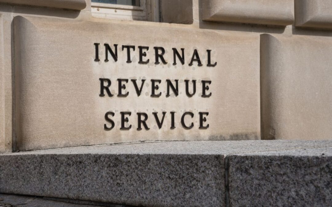 Nuevo proyecto de ley obligaría al IRS a explicar los errores