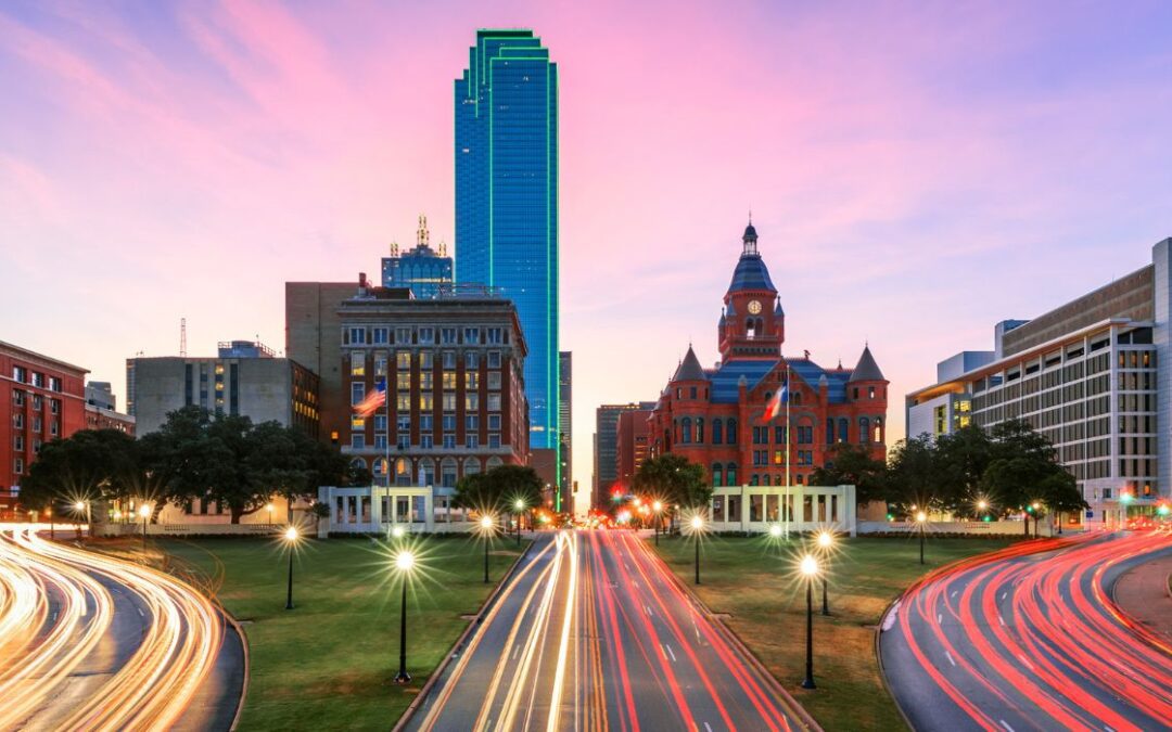 Dallas nombrada tercera ciudad más transitable a pie