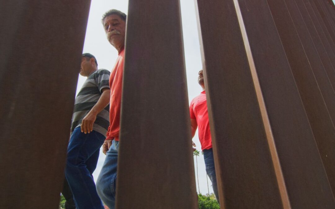 Encuesta muestra que los estadounidenses apoyan la deportación