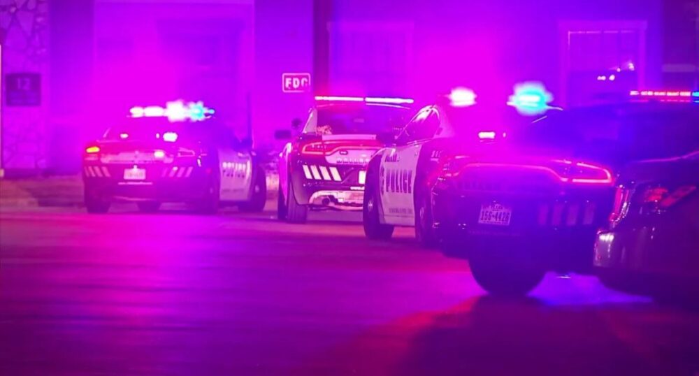 Dallas Triple Shooting: 2 Dead, 1 Injured