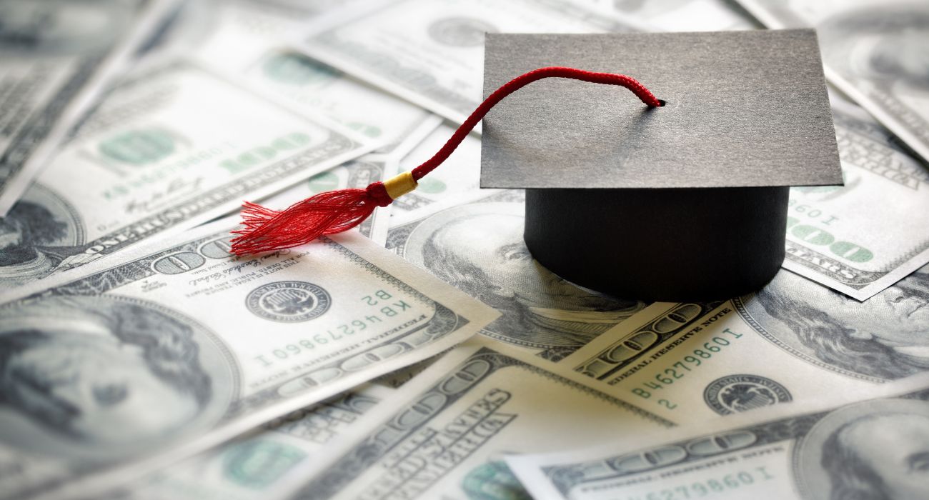 Money with graduation cap | Image by Brian A Jackson/Shutterstock