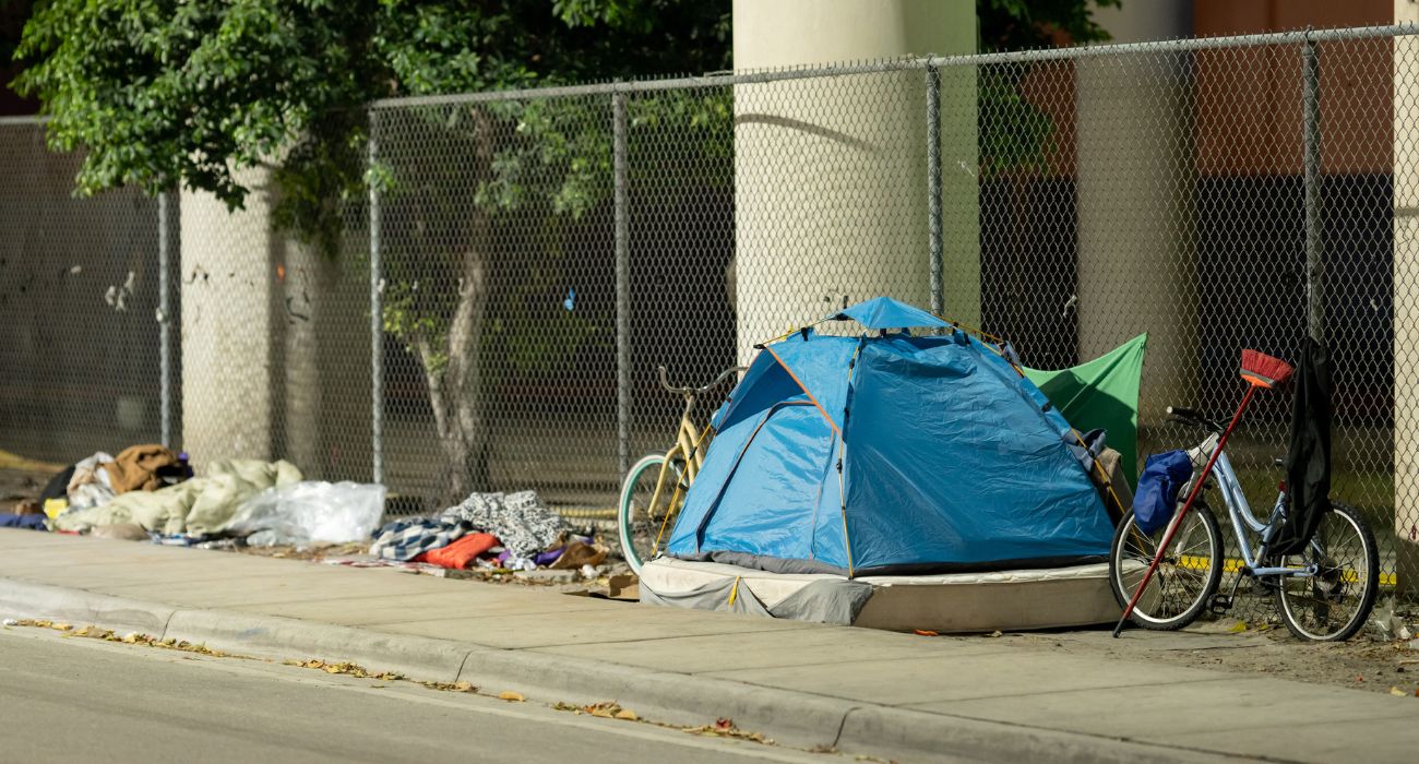Homeless tent | Image by Felix Mizioznikov/Shutterstock