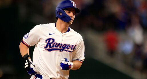 Rangers Sweep D-Backs in World Series Rematch