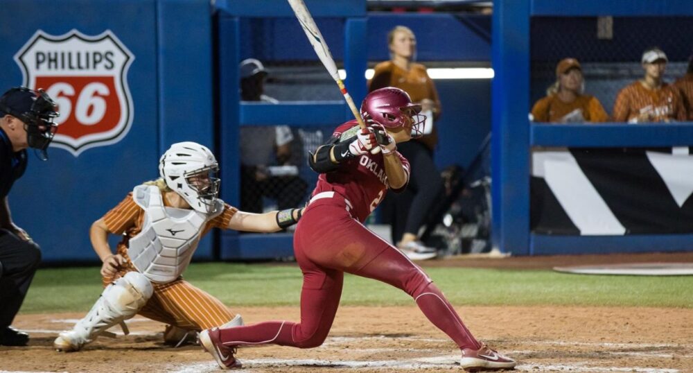 UT Longhorns To Face OU in CWS Softball Finals
