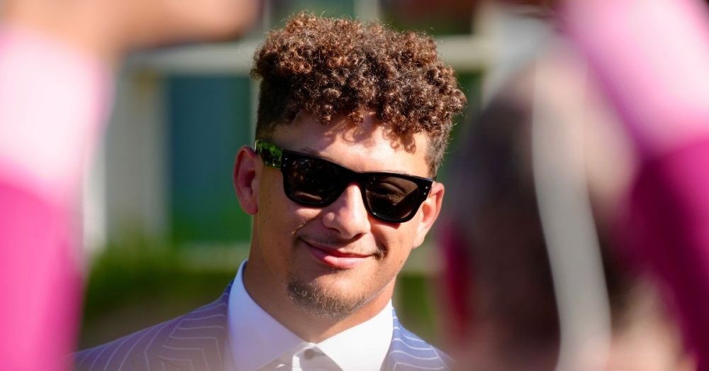 Mother of Patrick Mahomes Addresses Struggles