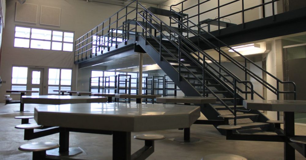 Private Jail Inmates To Be Shuttled Back to Tarrant County