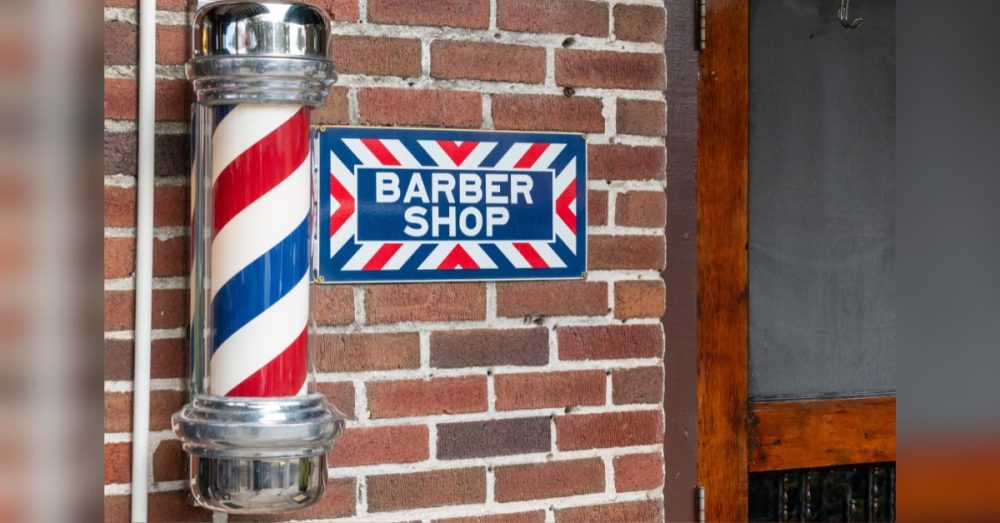 Students Blindsided After Barber School Closes With No Notice