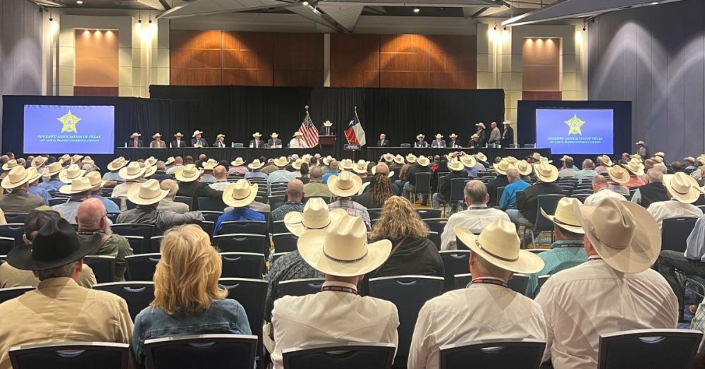 Abbott Thanks Sheriffs for Helping Combat Border Crisis