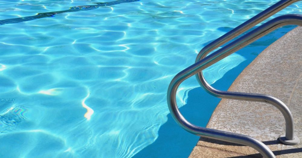 Dallas Considers Reducing Hours At Municipal Pools