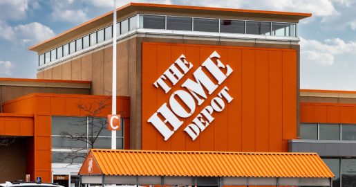 Home Depot Expects Sales To Weaken As Homeowners Increasingly Worry About The Economy