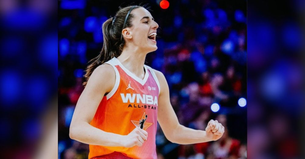 Caitlin Clark Breaks WNBA Rookie Assist Record