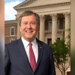 SMU President To Step Down In 2025