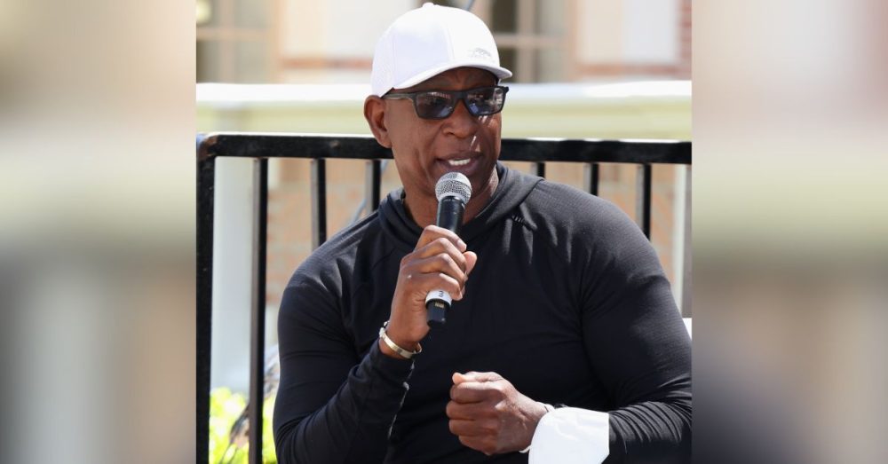 Hall of Fame Running Back Eric Dickerson Hails NIL Deals, Trashes NCAA: ‘I Hate Them’