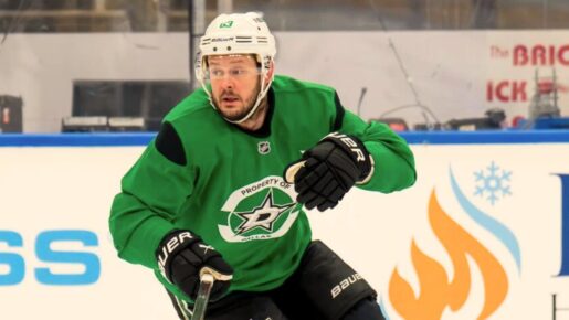 Stars Take On Oilers In Pivotal Game 4 Matchup