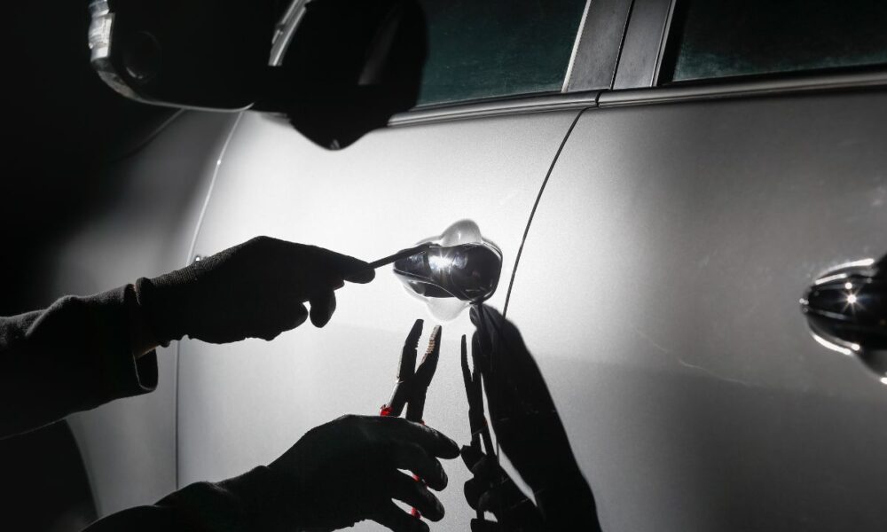 Dallas’ Vehicle Break-In Surge Fuels Ring App Complaints, Cops Called Out