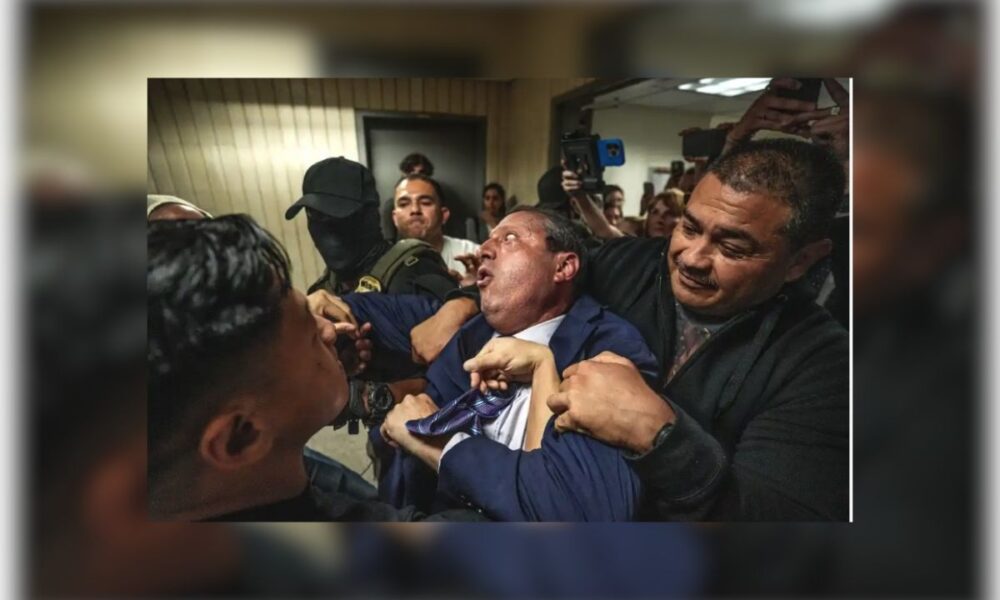 NYC Mayoral Candidate Brad Lander Arrested After Incident At Immigration Court