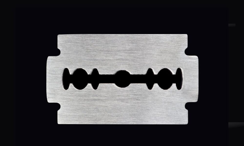 COVID Variant Brings Excruciating ‘Razor Blade Throat’