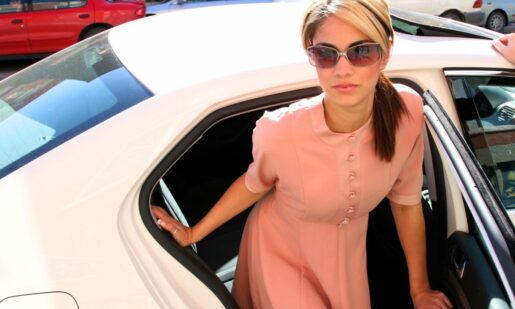 Dallas’ Etiquette Queen Dishes Advice: Dating, Dining, And Dressing With Class