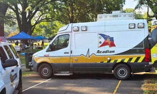 Suspect Steals Ambulance From Dallas Hospital, Crashes After Police Chase