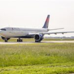 25 Hospitalized After Delta Flight Hits Turbulence
