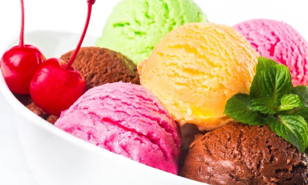 Healthy Scoops Ahead: U.S. Ice Cream Brands To Dump Artificial Dyes