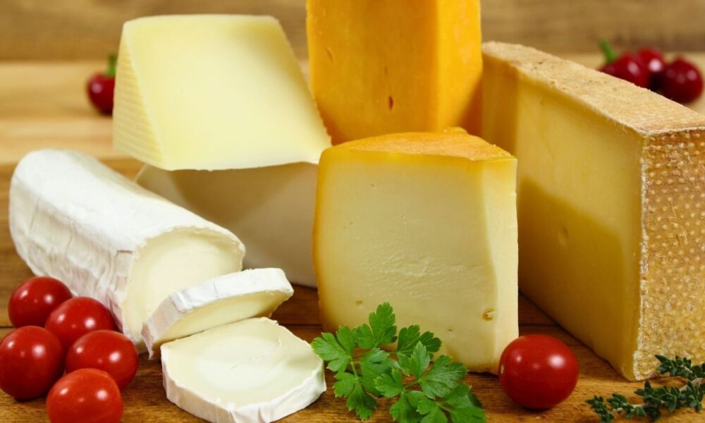 Curious Connection: How Dairy Before Bed Could Haunt Your Sleep