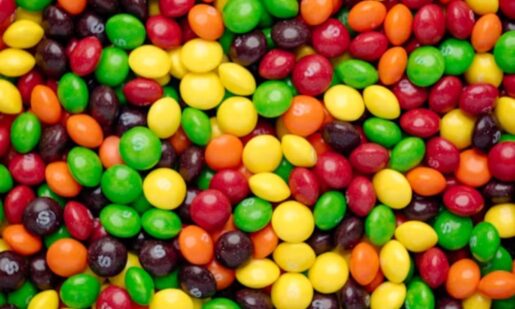 Texas AG Paxton Probes Mars For Sticking With Artificial Colors In U.S. Candies