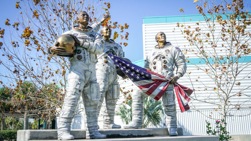 Trump Marks Apollo 11 Anniversary With Space Policy Message