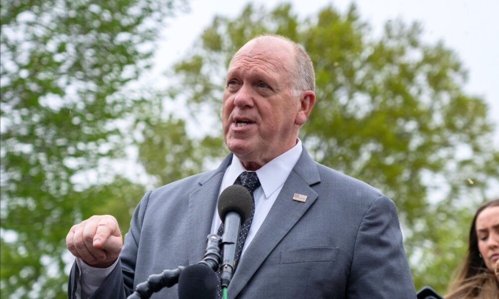 Border Czar Tom Homan Blasts ‘Radical’ Ruling Ordering Alligator Alcatraz Closure