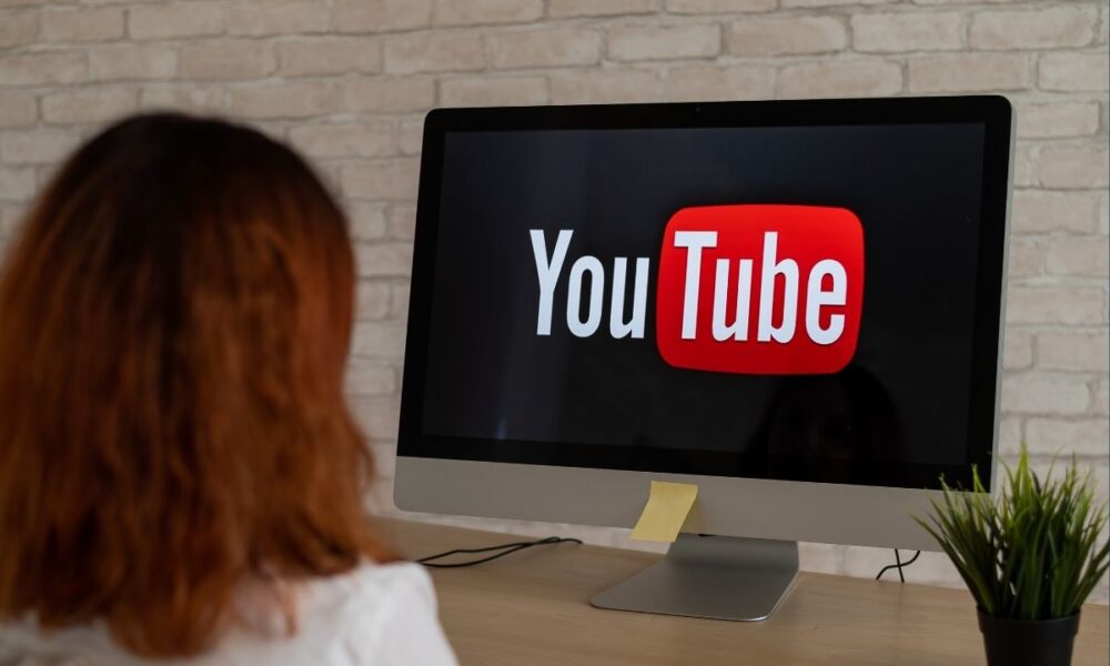 YouTube’s AI Bouncer: Age Gate To Hit The U.S.