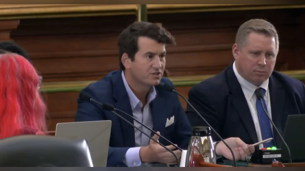 VIDEO: DFW Comedian Testifies Against “Trans” Individuals In Women’s Spaces