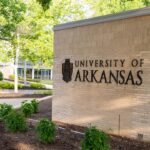 Fayetteville Police Confirm No Active Shooter At Mullins Library After University Of Arkansas Scare
