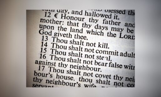 Texas Appeals Ruling Blocking Ten Commandments Displays In Schools