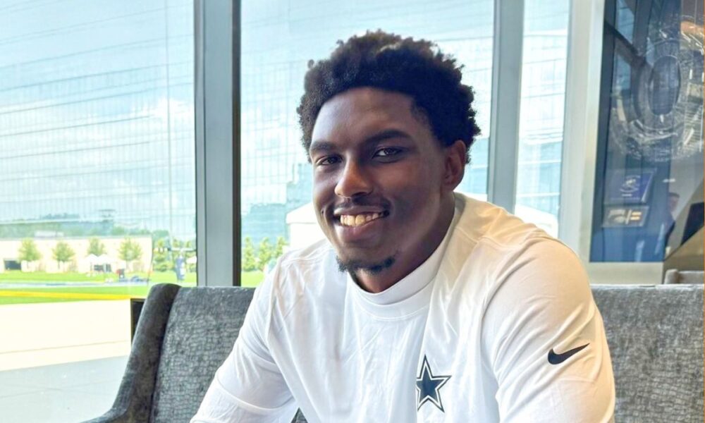 Cowboys CB Bland Expected To Miss “Multiple Weeks” With Foot Injury