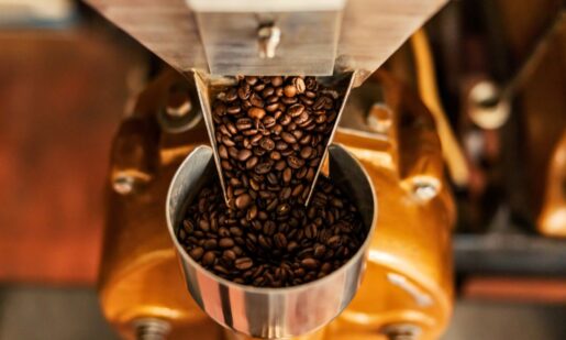 Grounds For Concern? Starbucks’ To Layoff 900 Workers, Close Over 100 Stores